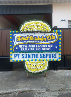 Papan Bunga Duka di Sungai Pinang Luar