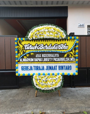 Papan Bunga Duka di Sungai Pinang Luar