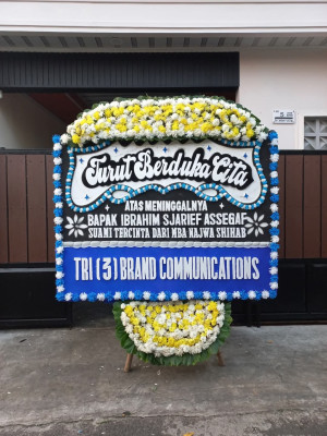 Papan Bunga Duka di Sungai Pinang Luar